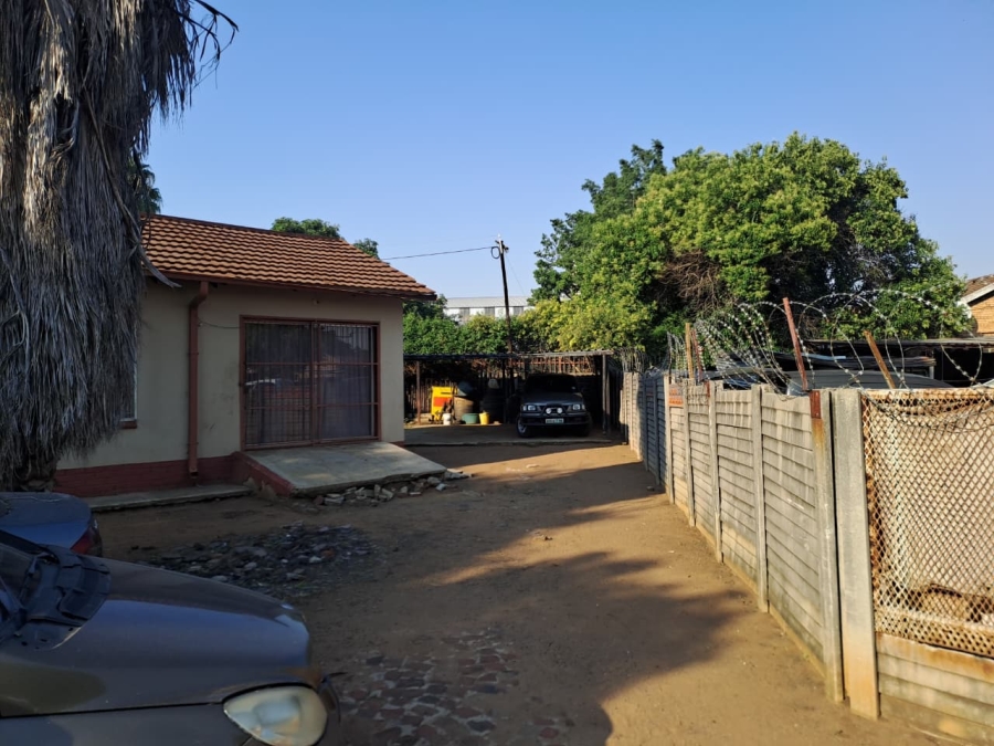 3 Bedroom Property for Sale in Oos Einde North West